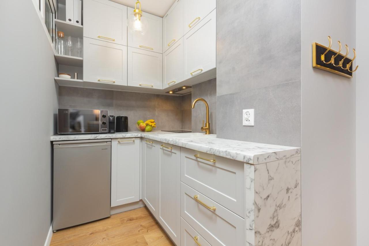 ורשה City Center Apartment Near The Vistula By Noclegi Renters מראה חיצוני תמונה